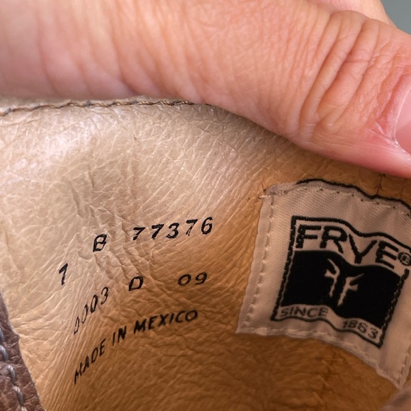 Frye Carmen Harness Short Boots, Grey Sz US 7 (Runs big) - Picture 8 of 13